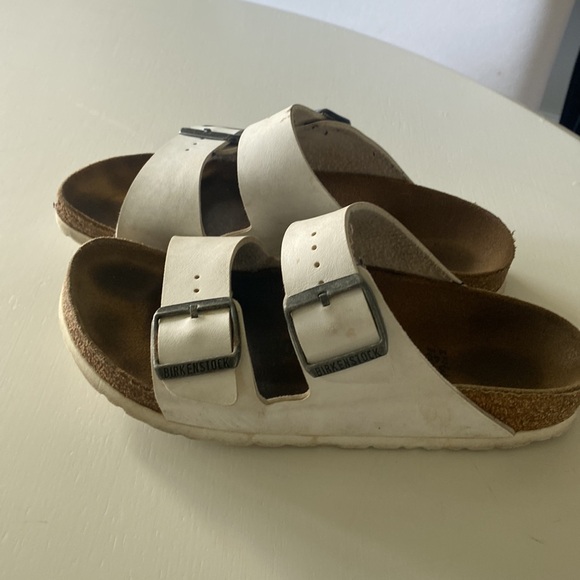 Womens Birkenstocks white - Picture 2 of 3